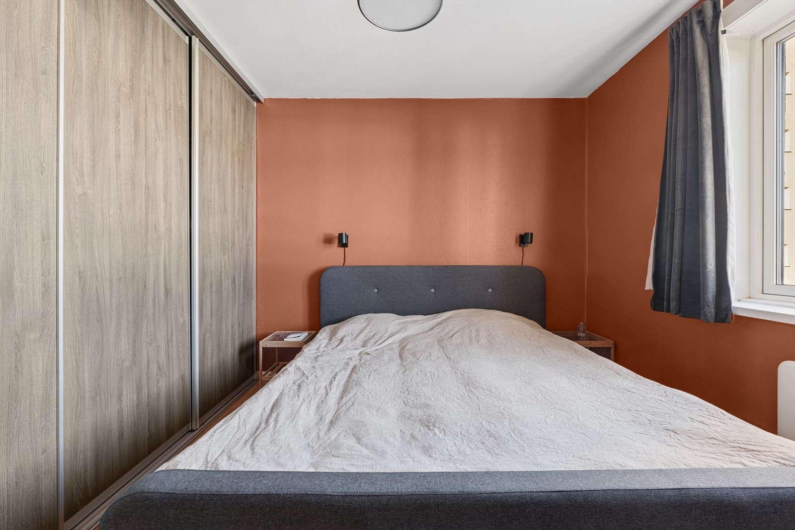 God plass til garderobeinnredning Galleribilde