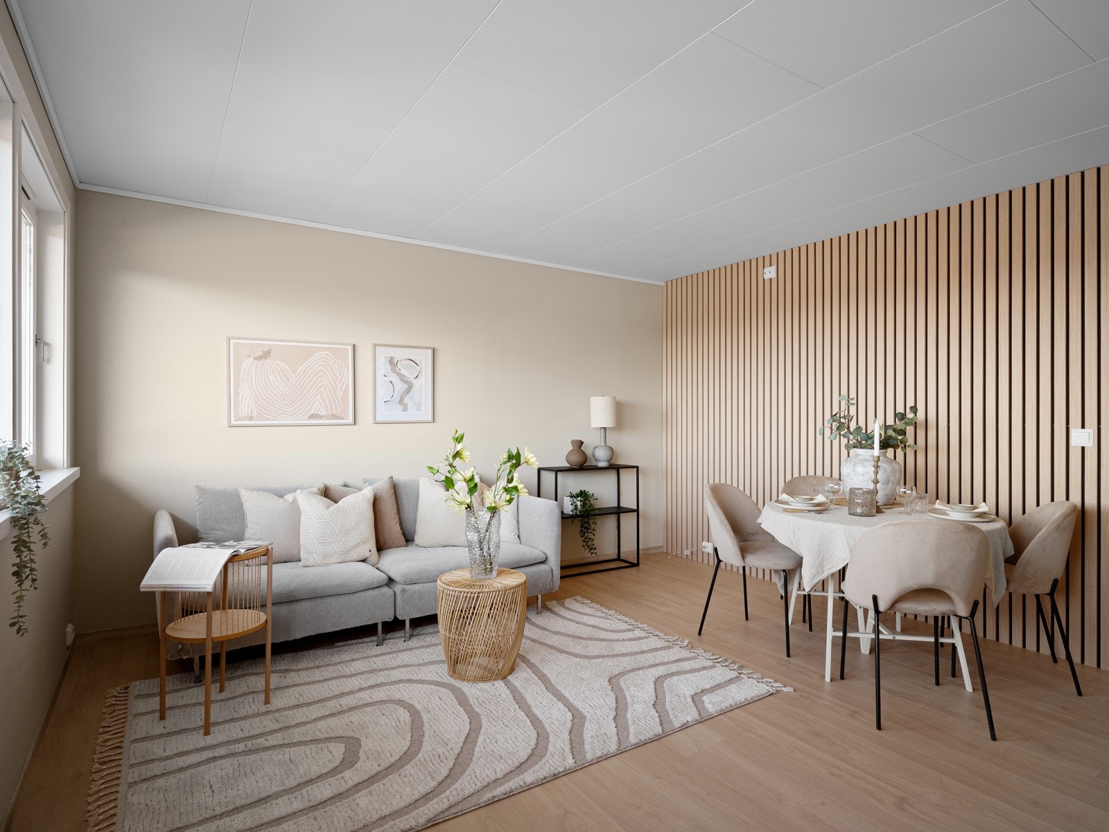 Moderne farge- og materialvalg Galleribilde