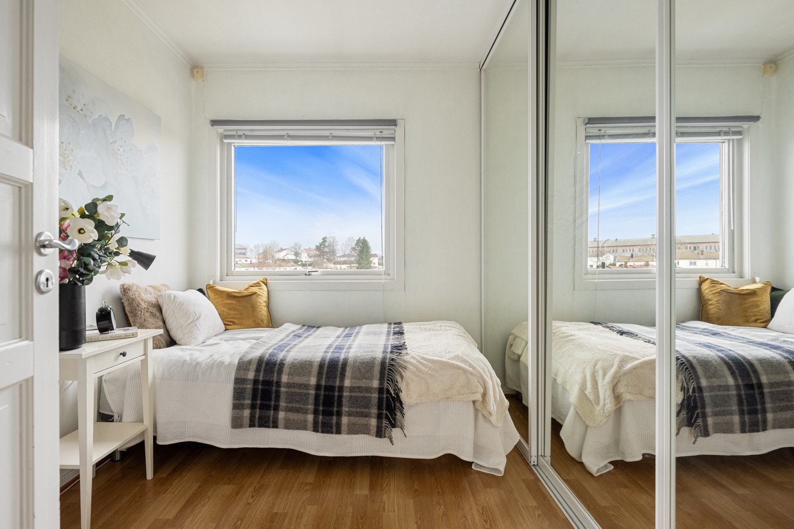 Soverom nr. 1 finner du i hovedplanet ved entreen. Galleribilde