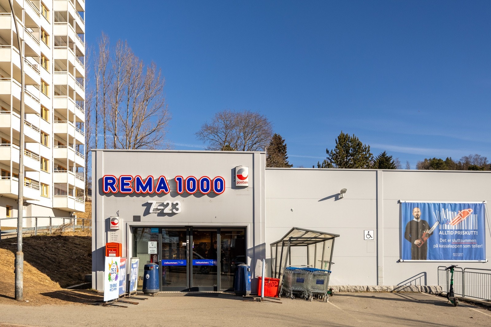 Kun noen få minutters gange til dagligvarehandel. Galleribilde