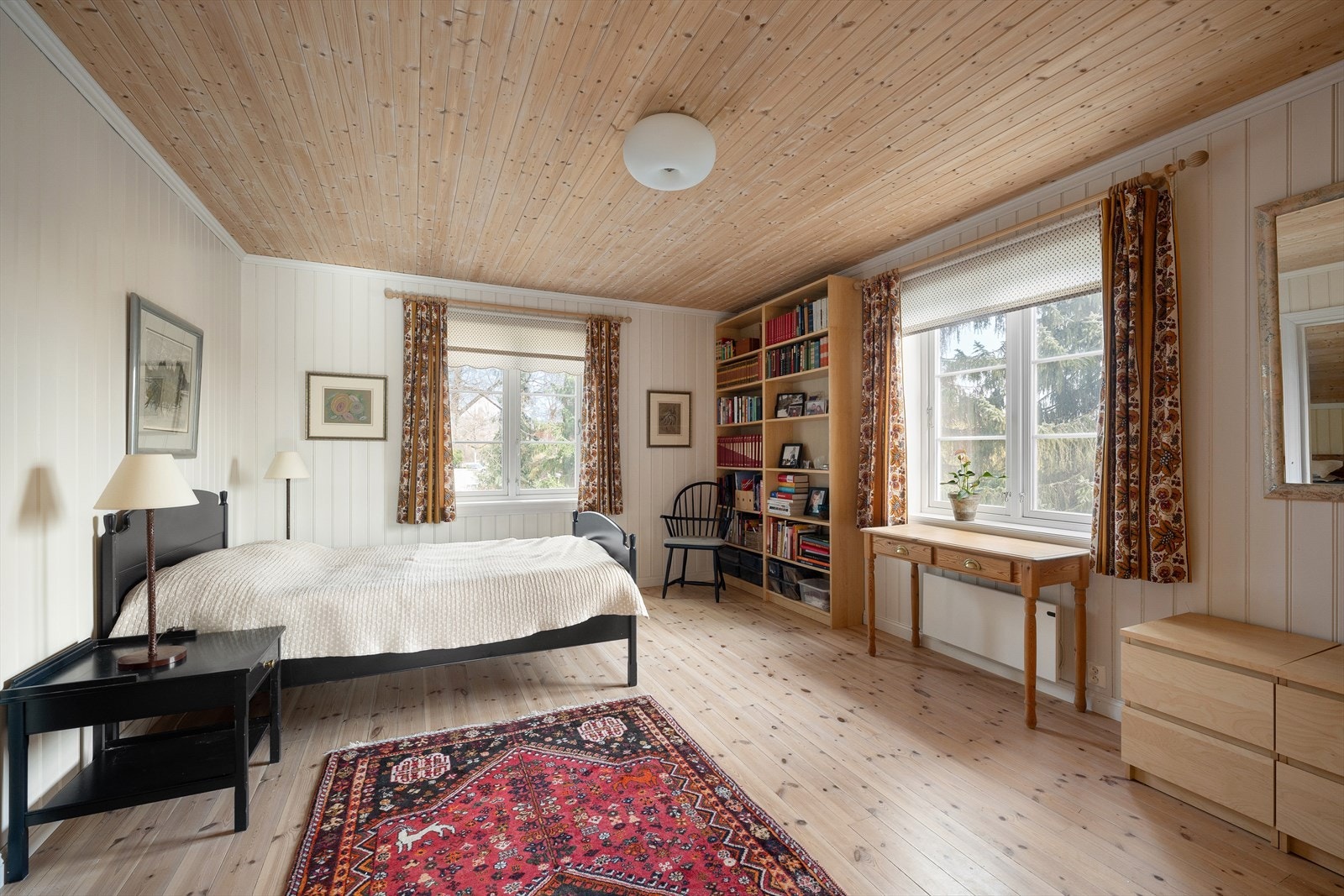 I 2. etasje er det to gode soverom Galleribilde