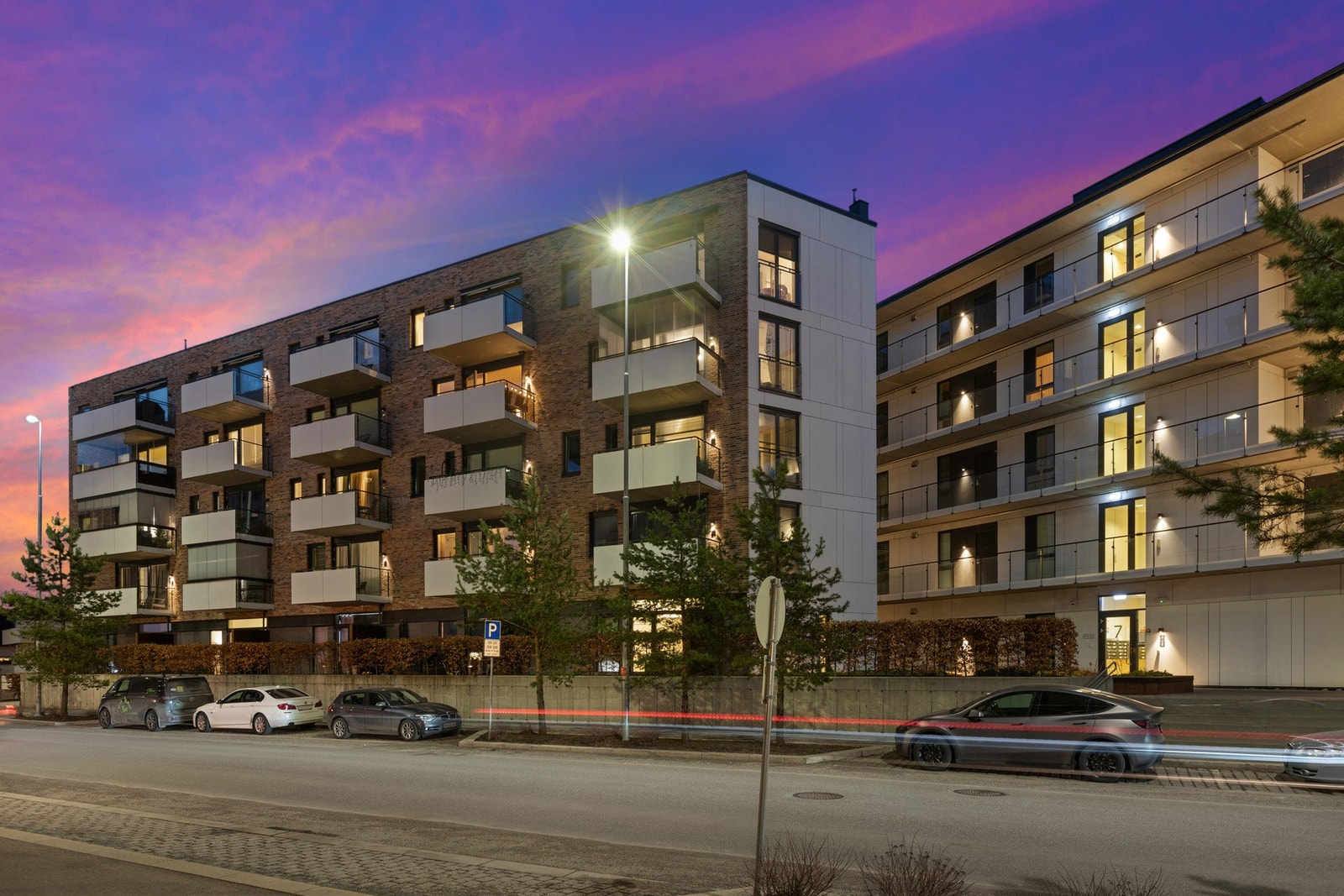 Eiendommen ligger meget sentralt til i attraktive Sagabyen Jessheim. Galleribilde