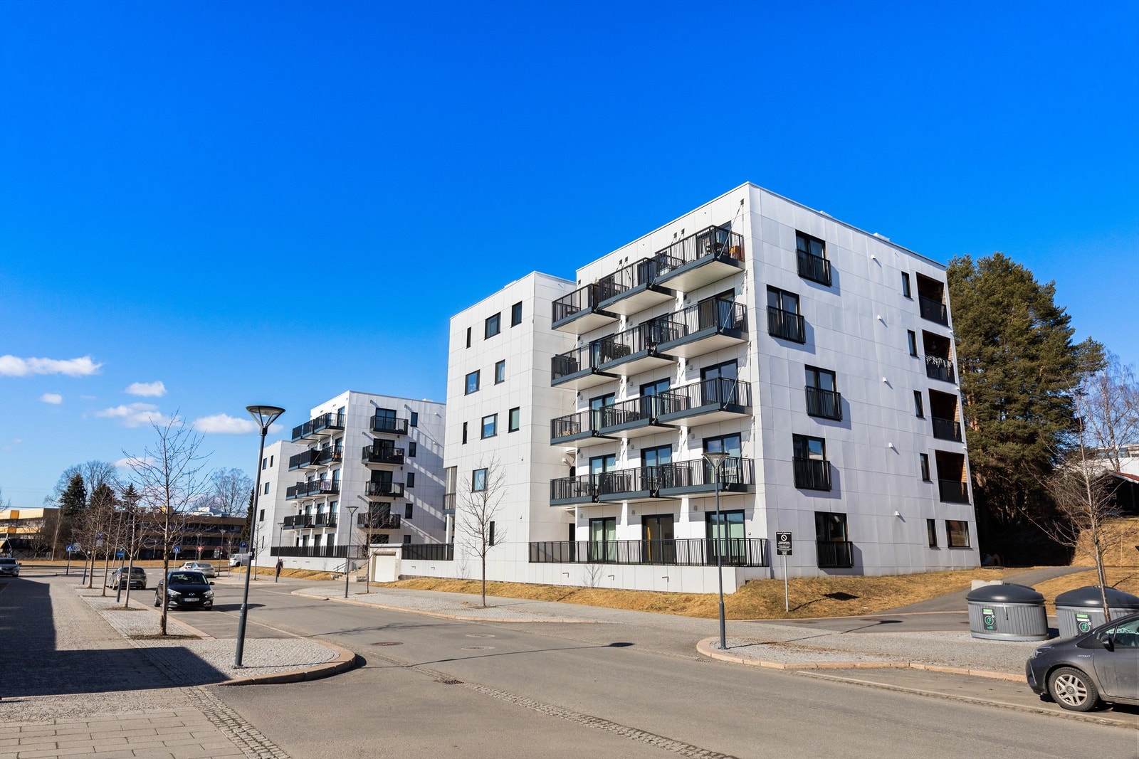 Velkommen til Odelsvegen 20A - Presenteres av Eiendomsmegler Sarvajuthan Mahalingam v/Krogsveen! Galleribilde