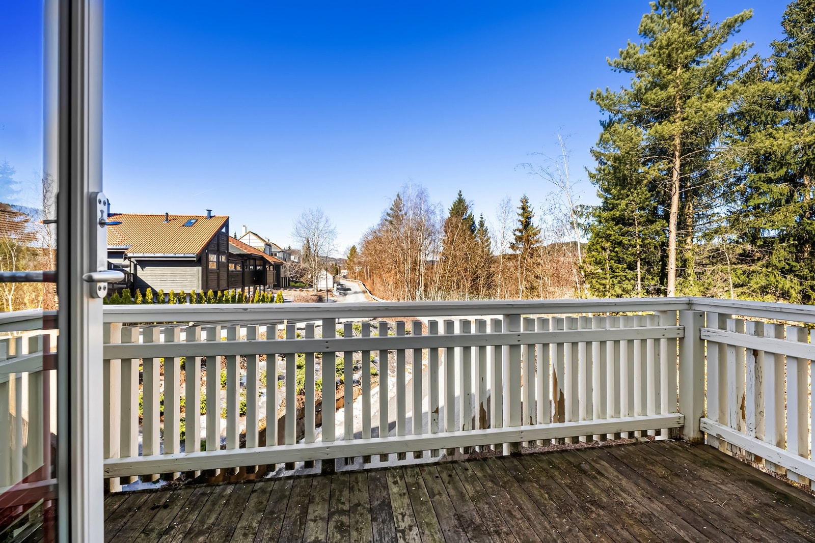 Velkommen til Sleiverudlia 7 v/Kim Nordtorp i PrivatMegleren Bærum Galleribilde