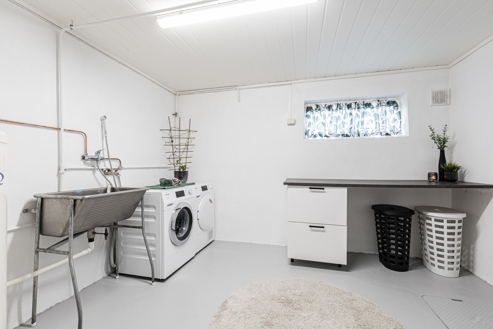 Vaskerom kjeller. Galleribilde
