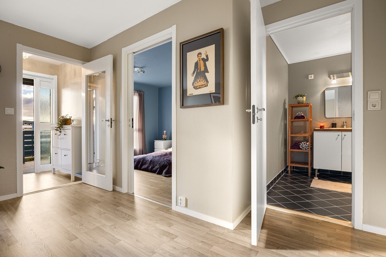 Leiligheten har en praktisk og fin planløsning. Galleribilde