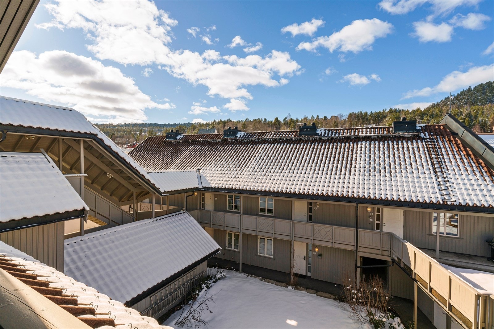 En sentrumsnær 2-roms leilighet med god planløsning og balkong. Galleribilde