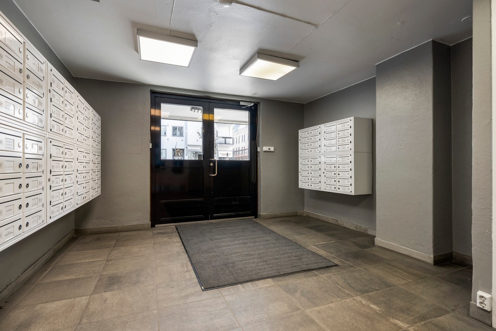 Fint og velholdt inngangsparti. Galleribilde