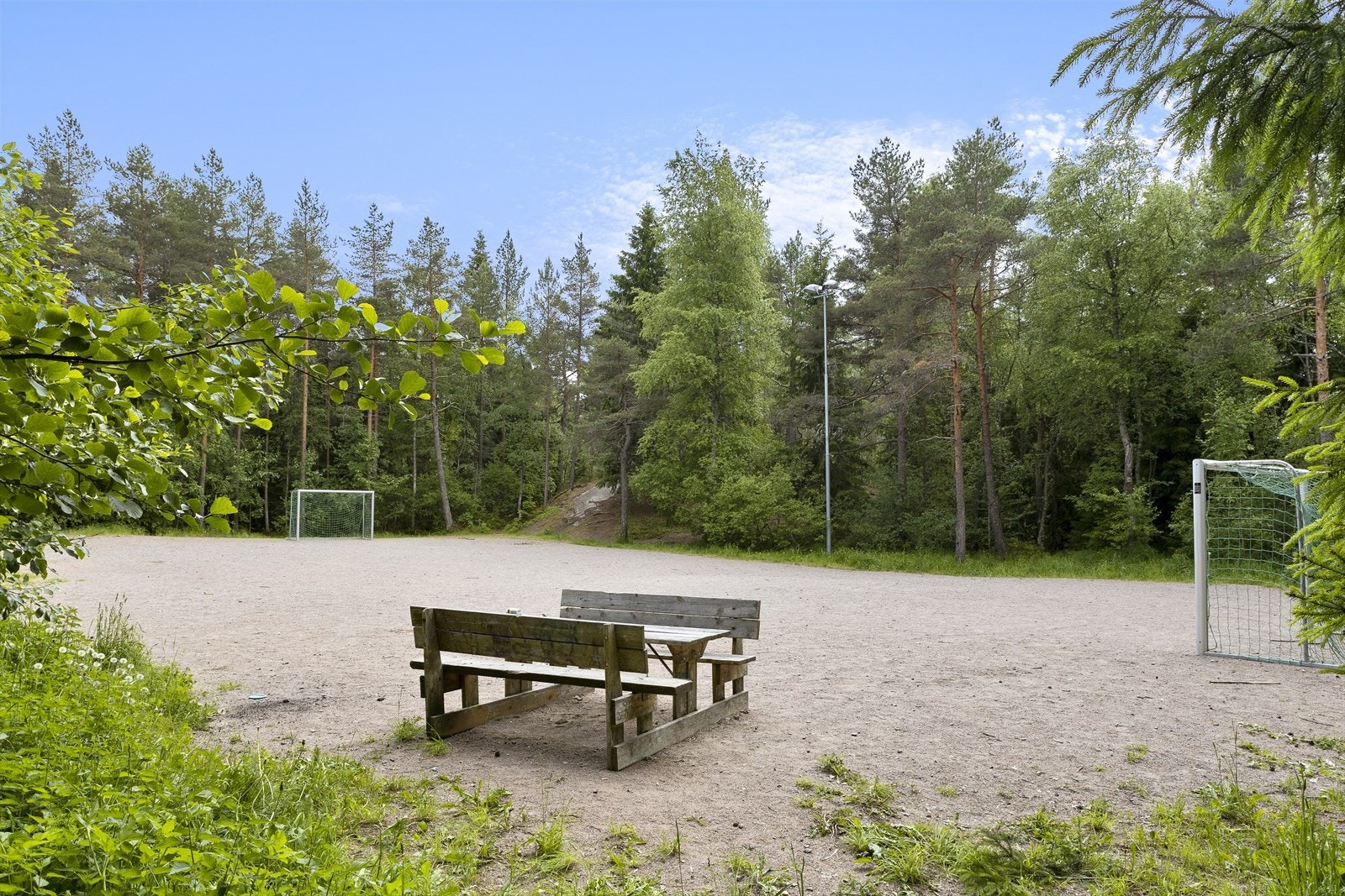 Fotballøkka ligger like ved boligen. Galleribilde