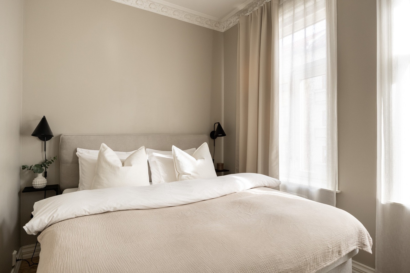 Lyst og trivelig soverom. Galleribilde