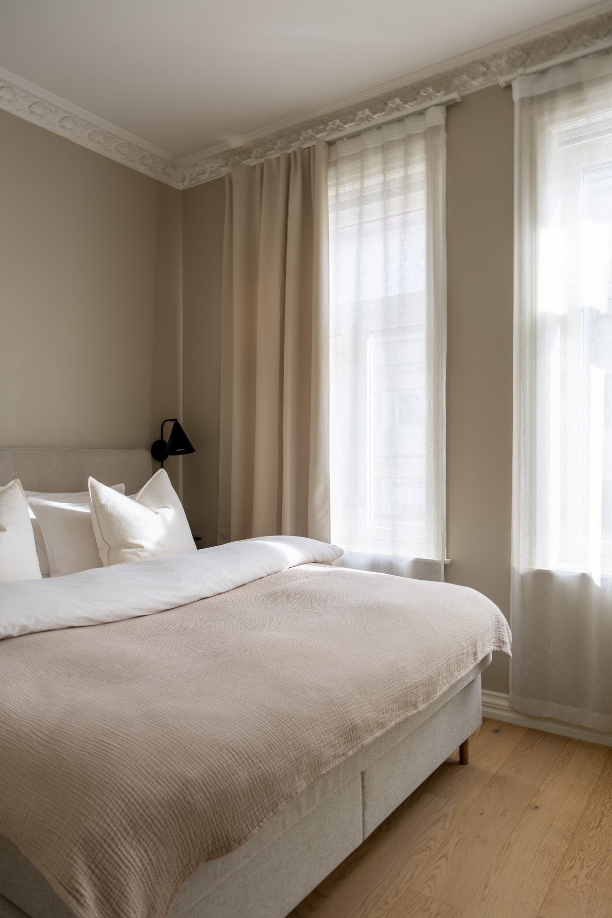 God plass til dobbeltseng. Galleribilde