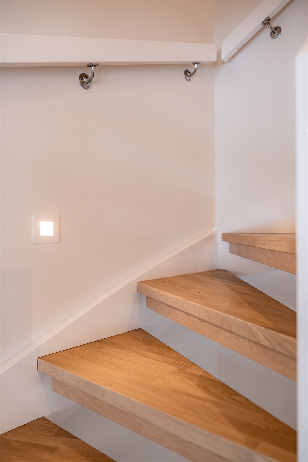 Detalj trapperom. Galleribilde