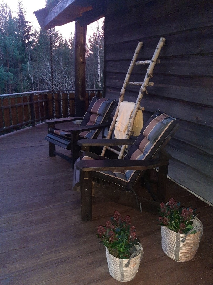 Kveldsbilde tatt av selgere Galleribilde