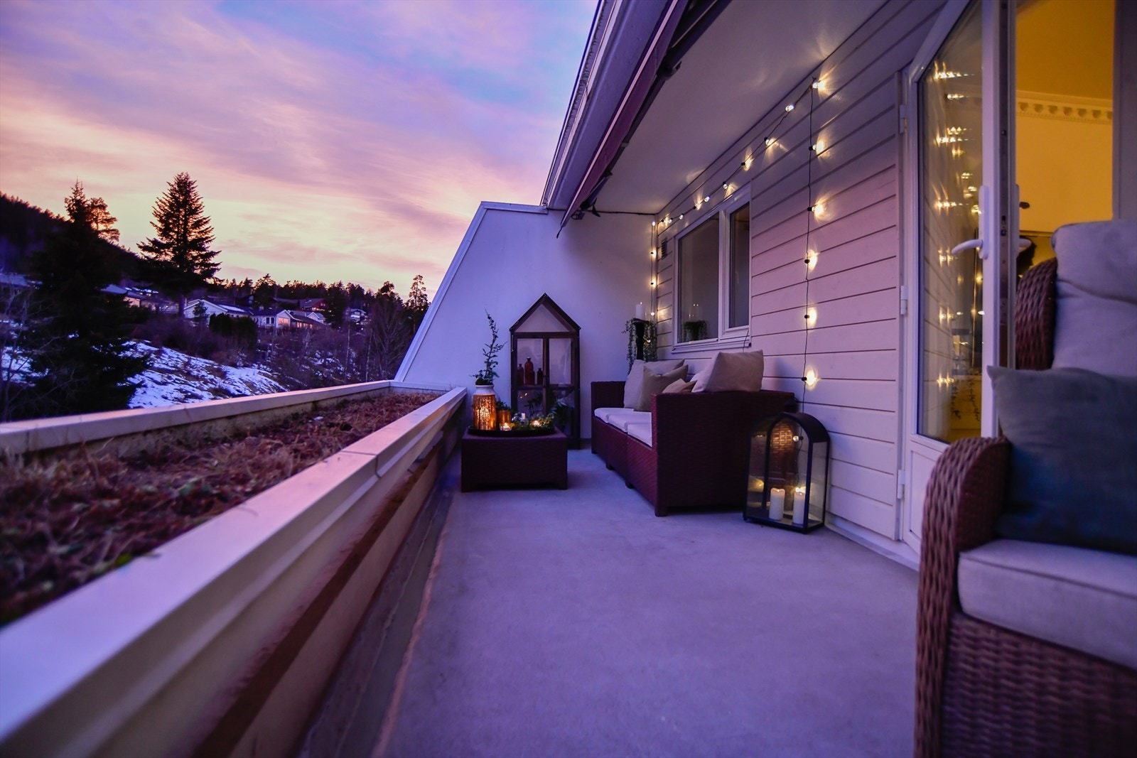 Her kan kveldene dagene nytes fra tidlig vår til sen høst - Bilde tatt av selger. Galleribilde