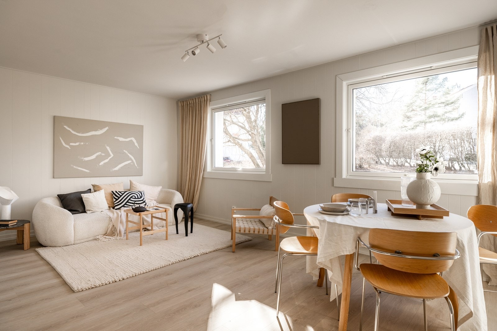 Antenneveien 1 - Presentert av Vilde Nadden i Nordvik. Galleribilde