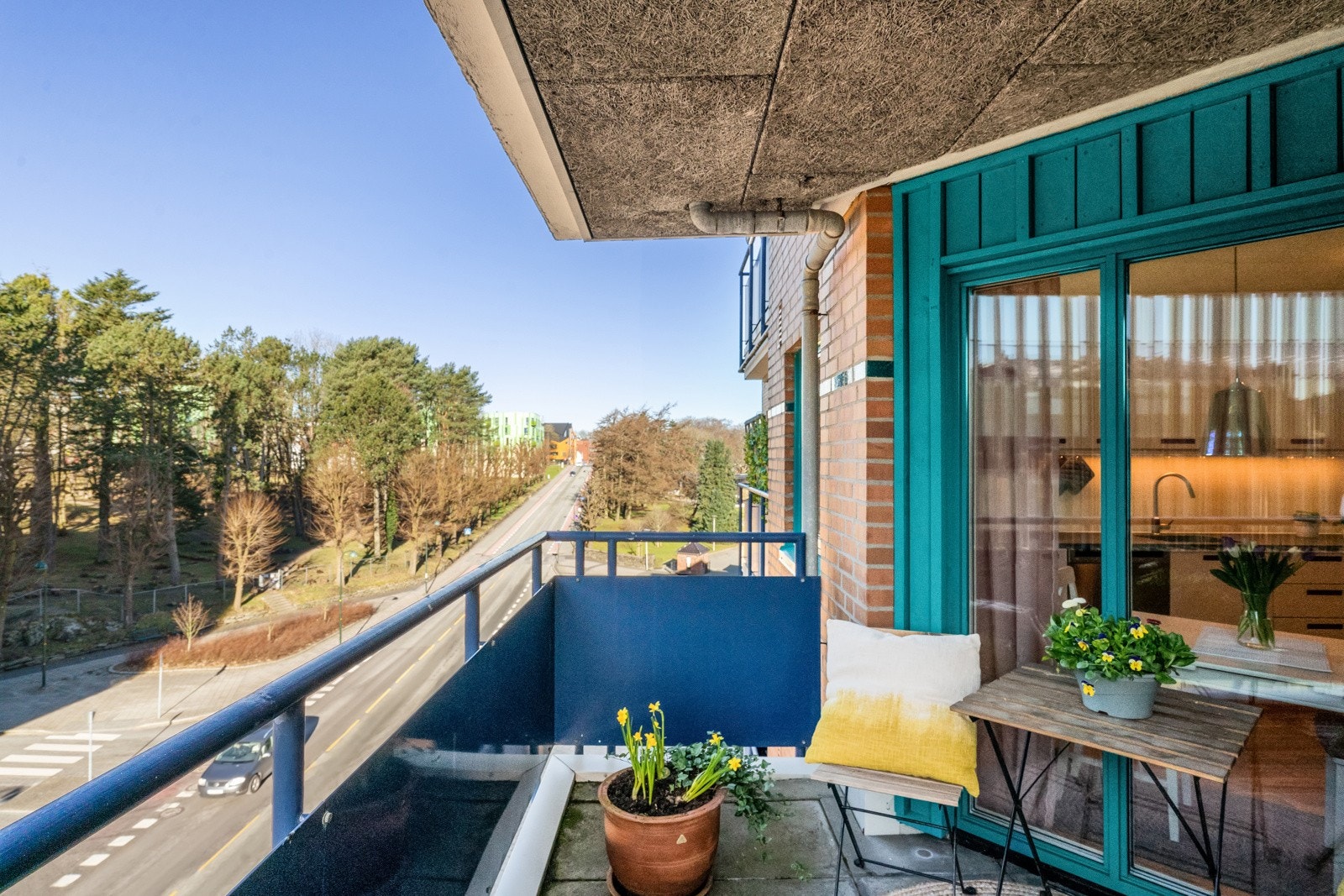 Fra stuen har man utgang til herlig balkong. Galleribilde