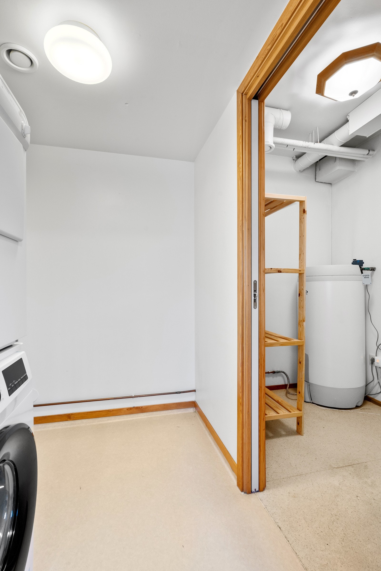 Praktisk separat vaskerom. Galleribilde