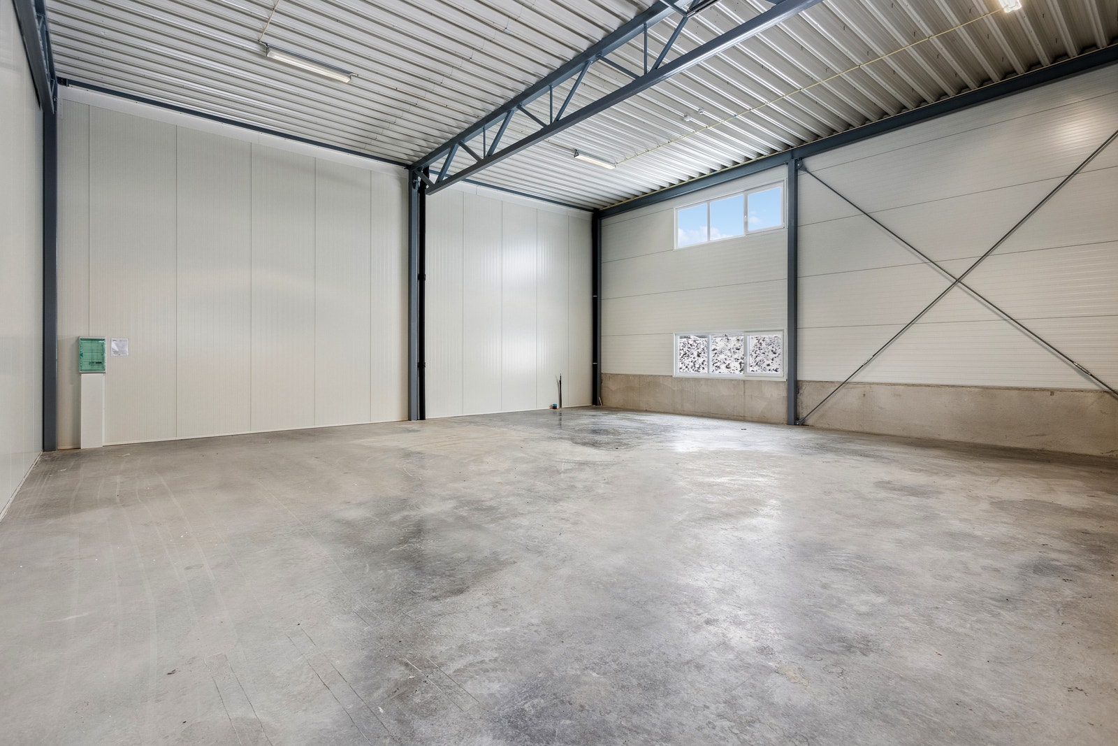 144 kvm lagerseksjon Galleribilde