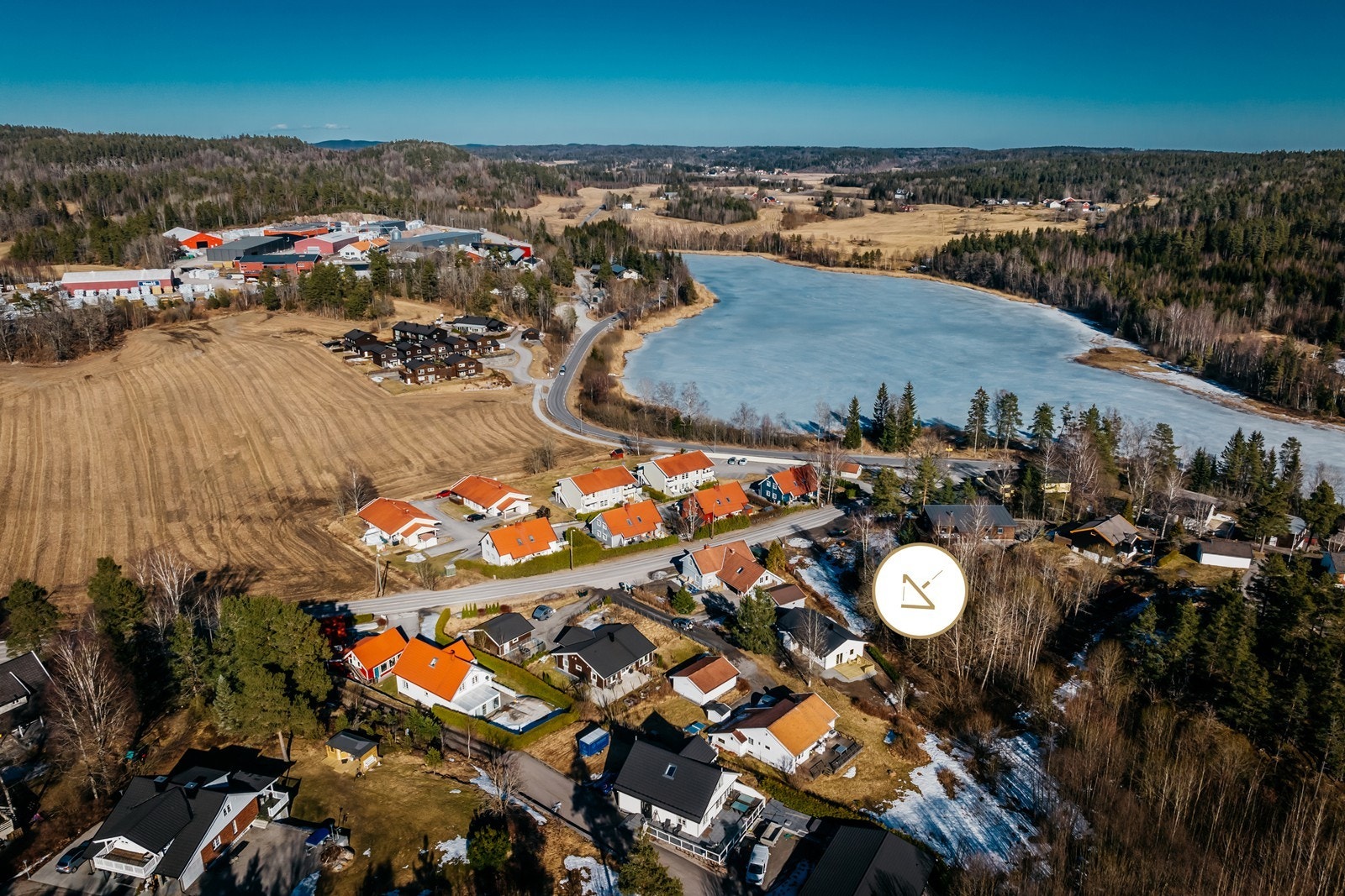 På landet går livet saktere. Så nyt dine omgivelser Galleribilde