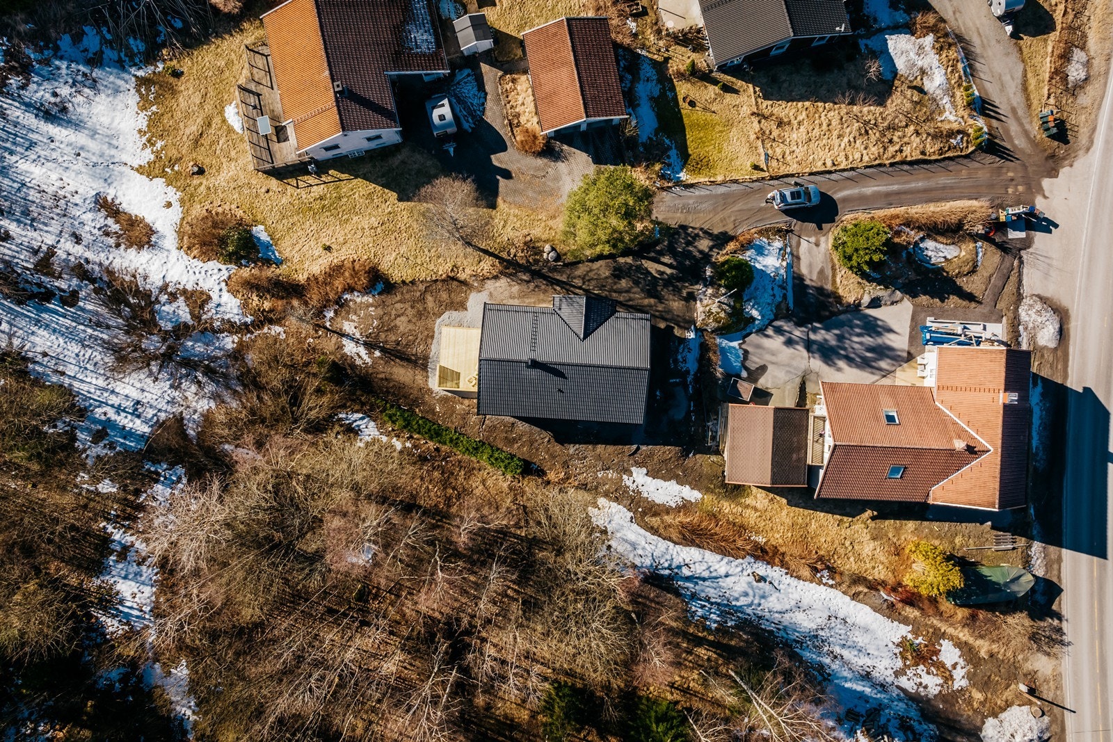 Liten og meget praktisk tomt Galleribilde