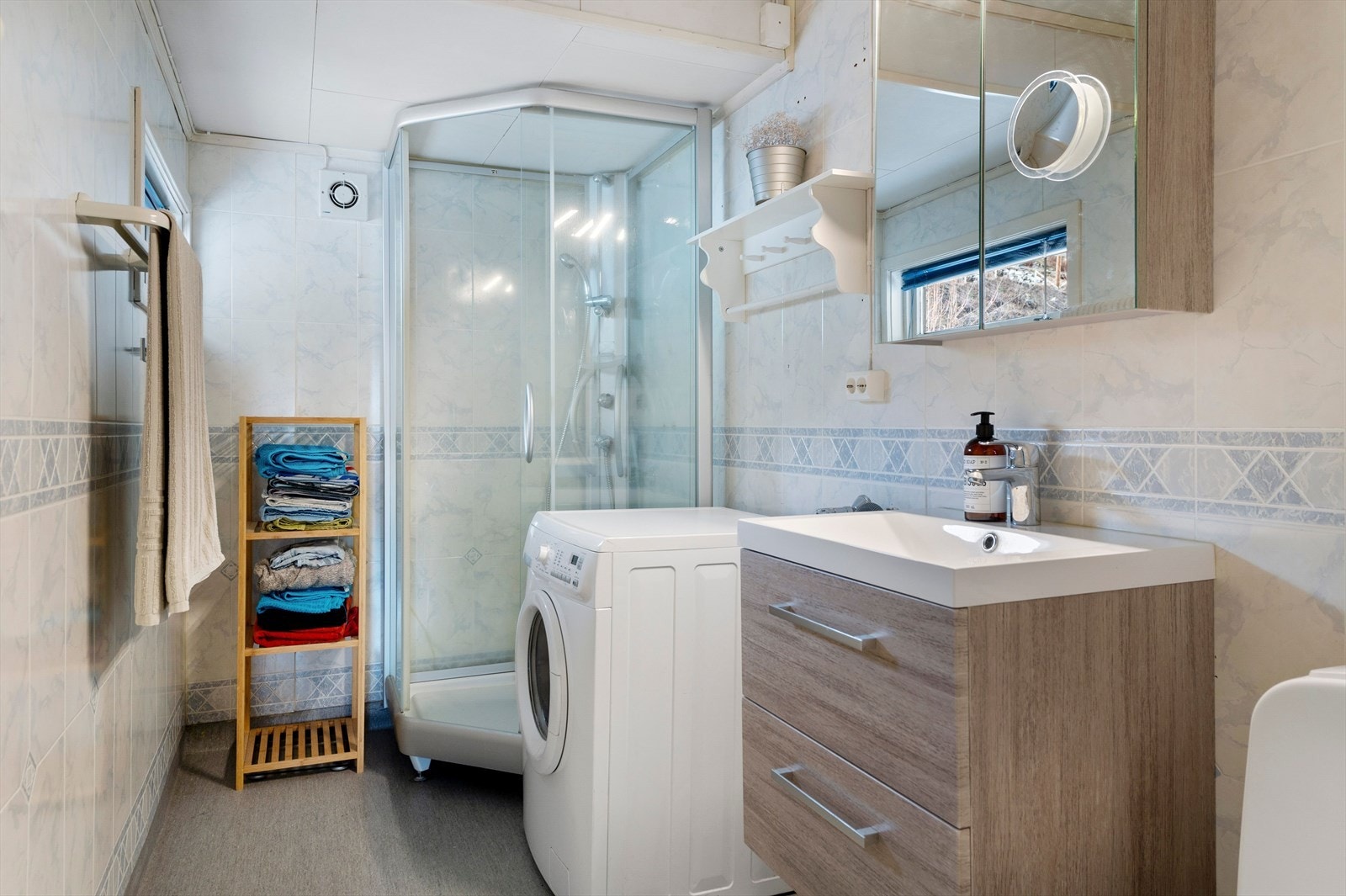 Bad 1.etasje Galleribilde