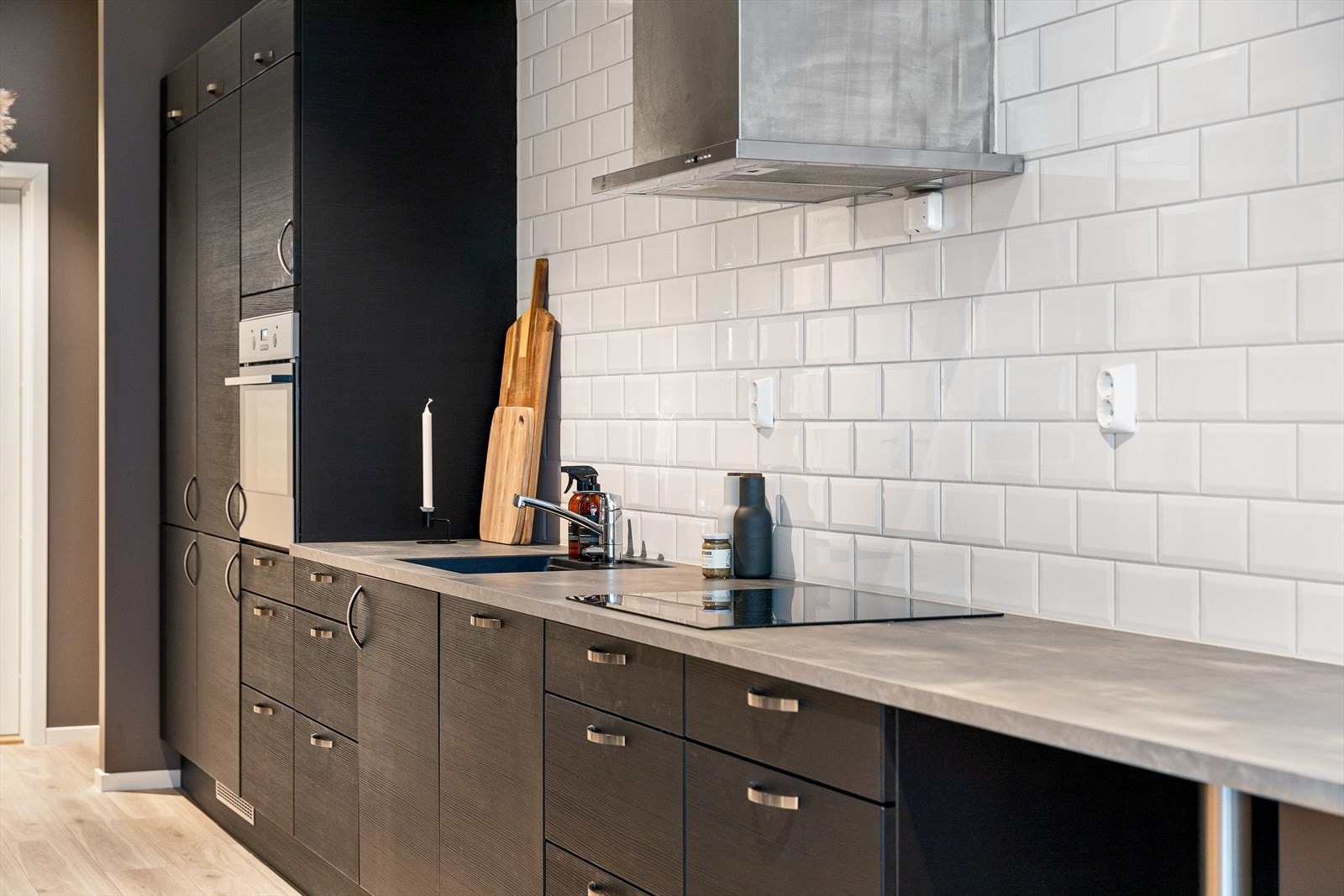 Vegghengt ventilator fra Røros Hetta og platetopp. Galleribilde