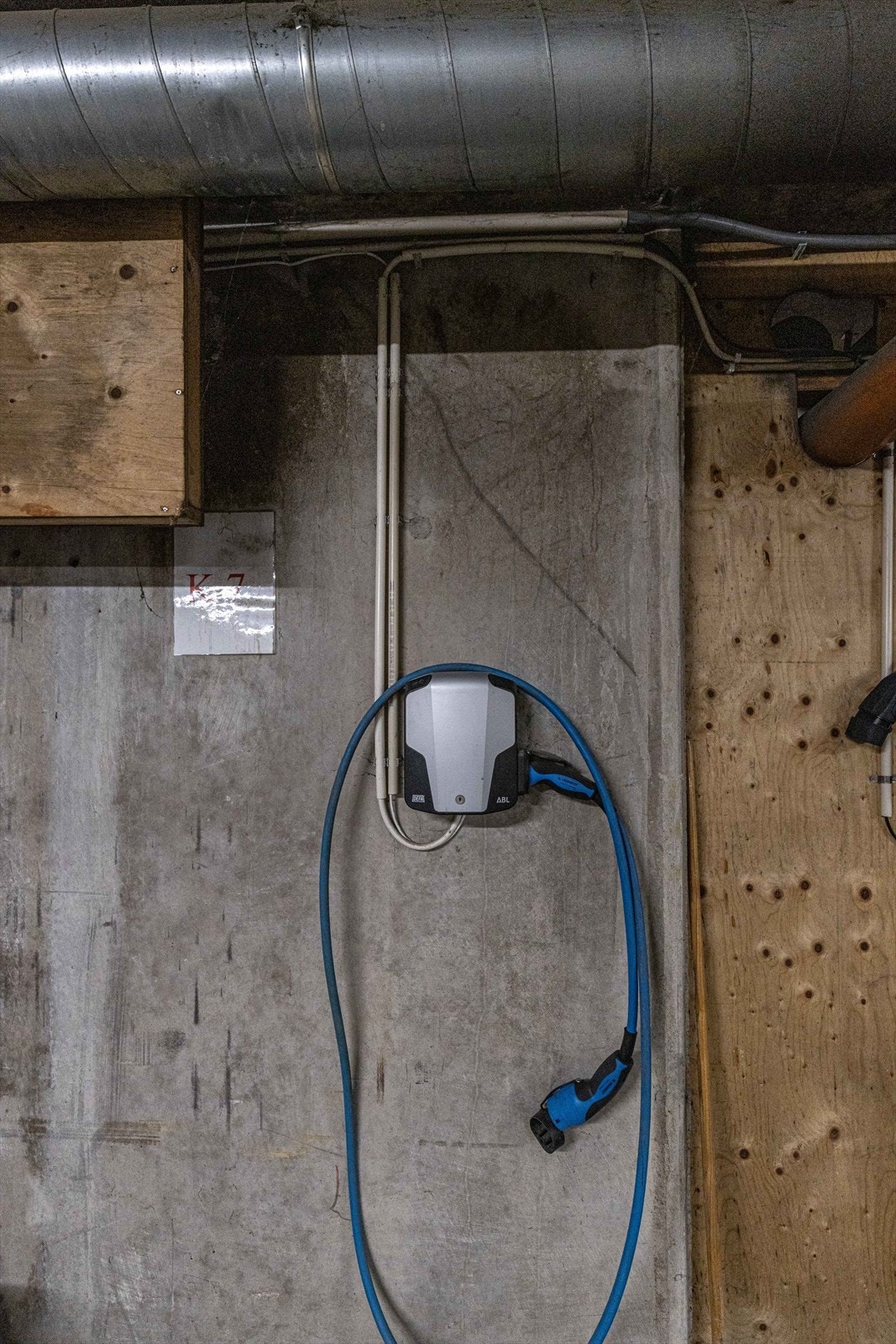 Montert lader tilknyttet CloudCharge. Galleribilde