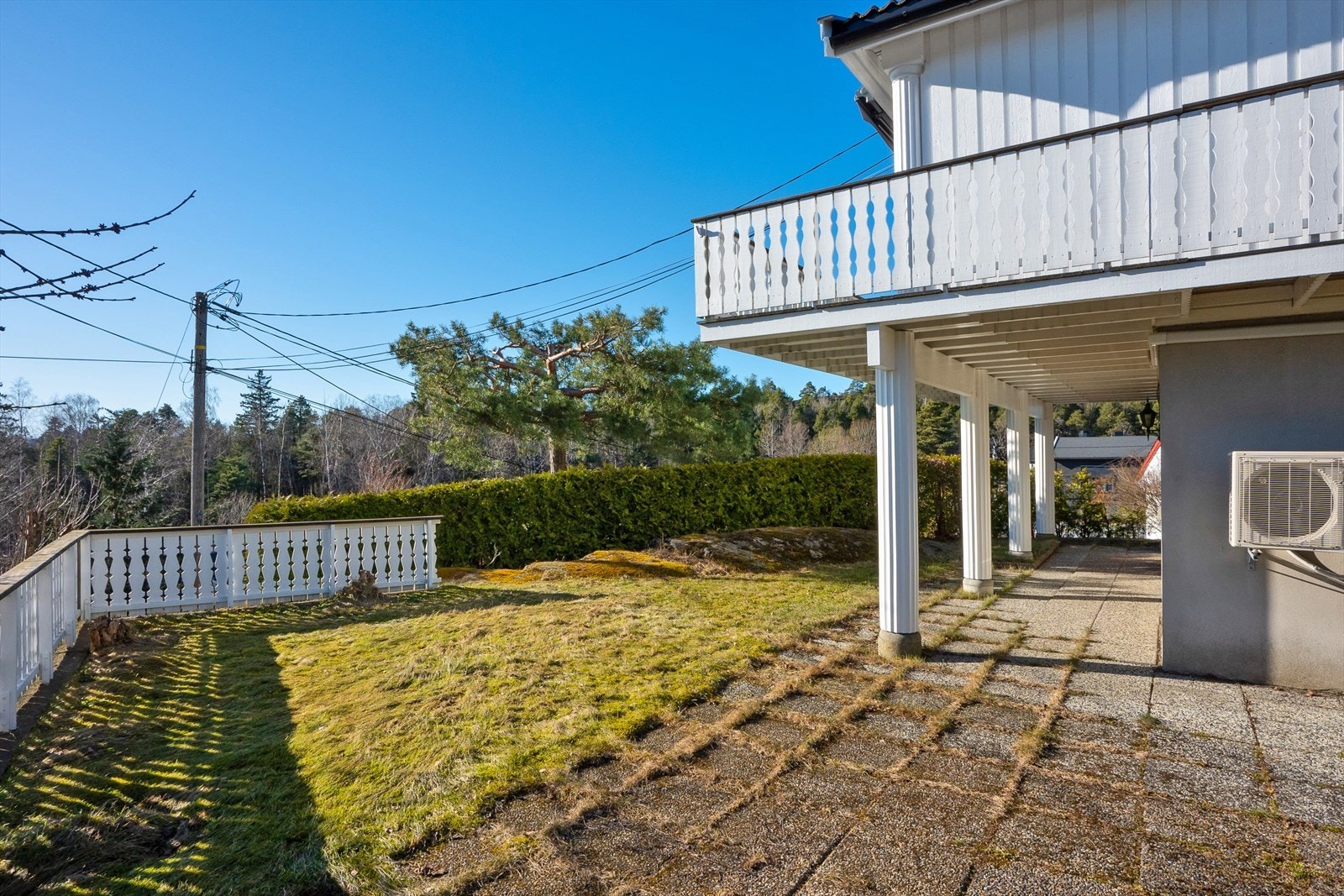 Hagen byr på skjermet gressplen og innbyr til aktivitet for små og store. Galleribilde