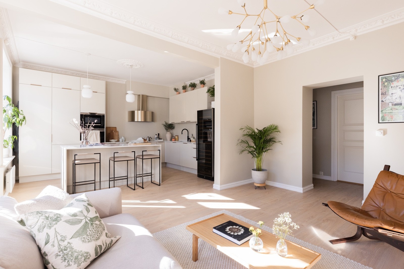 Klassisk leilighet med perfekt planløsning og flott beliggenhet. Galleribilde