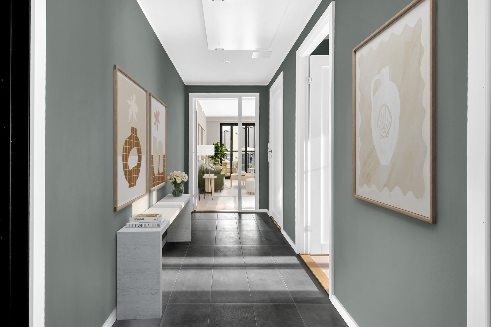 Man ønskes velkommen av en elegant og innbydende hall/entré som setter tonen for resten av leiligheten. Galleribilde