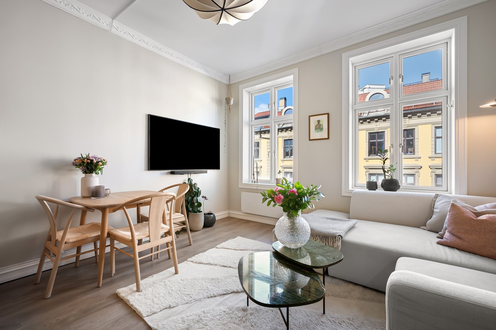 Velkommen til Markveien 4A, en gjennomgående lys leilighet med god standard - Presentert av Vemund Thorkildsen Galleribilde