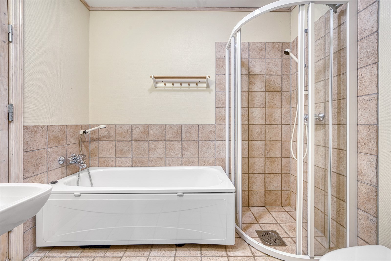 286104_DSC09488_HDR.jpg Galleribilde