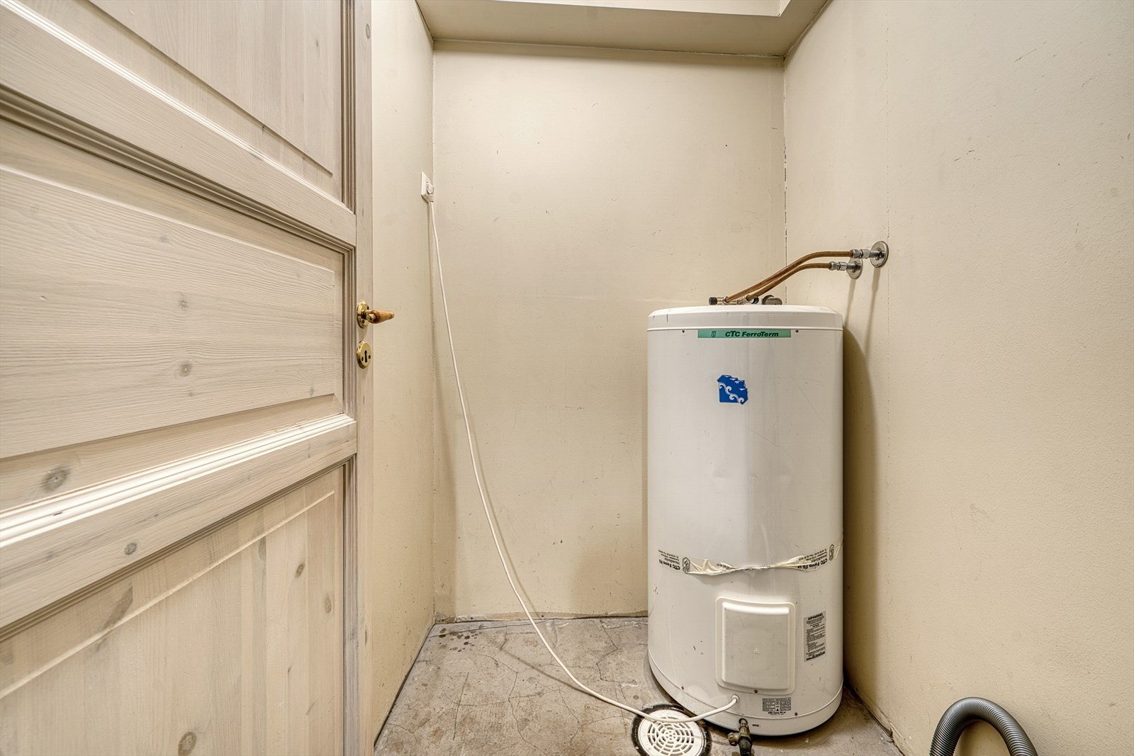 286104_DSC09503_HDR.jpg Galleribilde