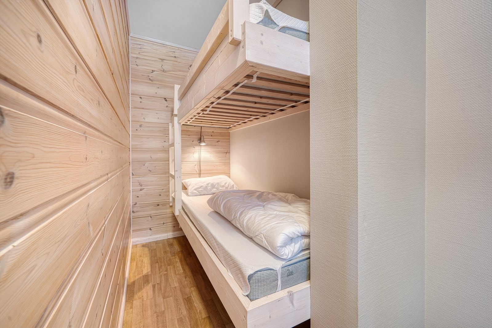 286104_DSC09548_HDR.jpg Galleribilde