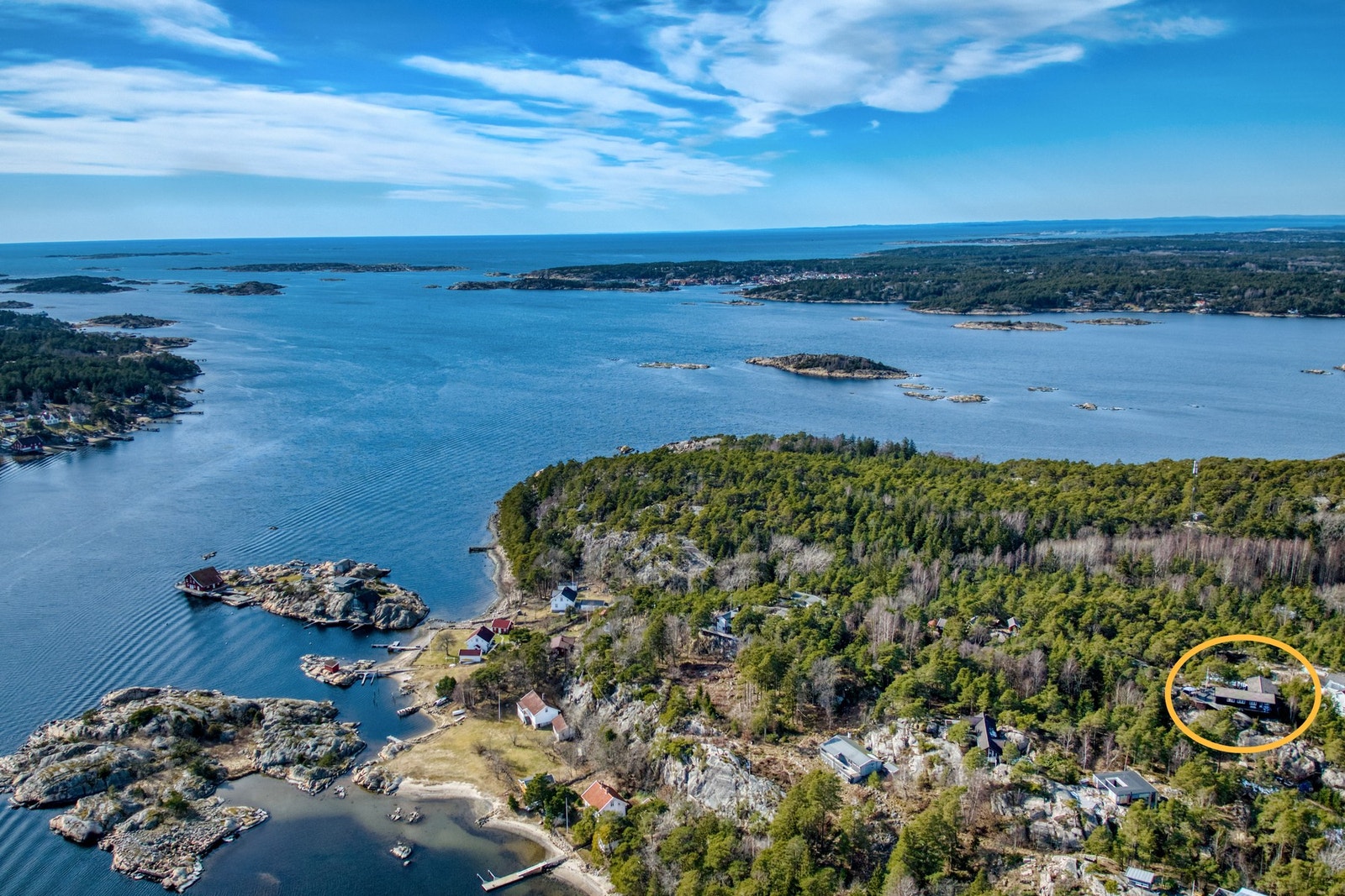 Strømstad og Kosterøyene ligger kun en kort båttur unna. Galleribilde