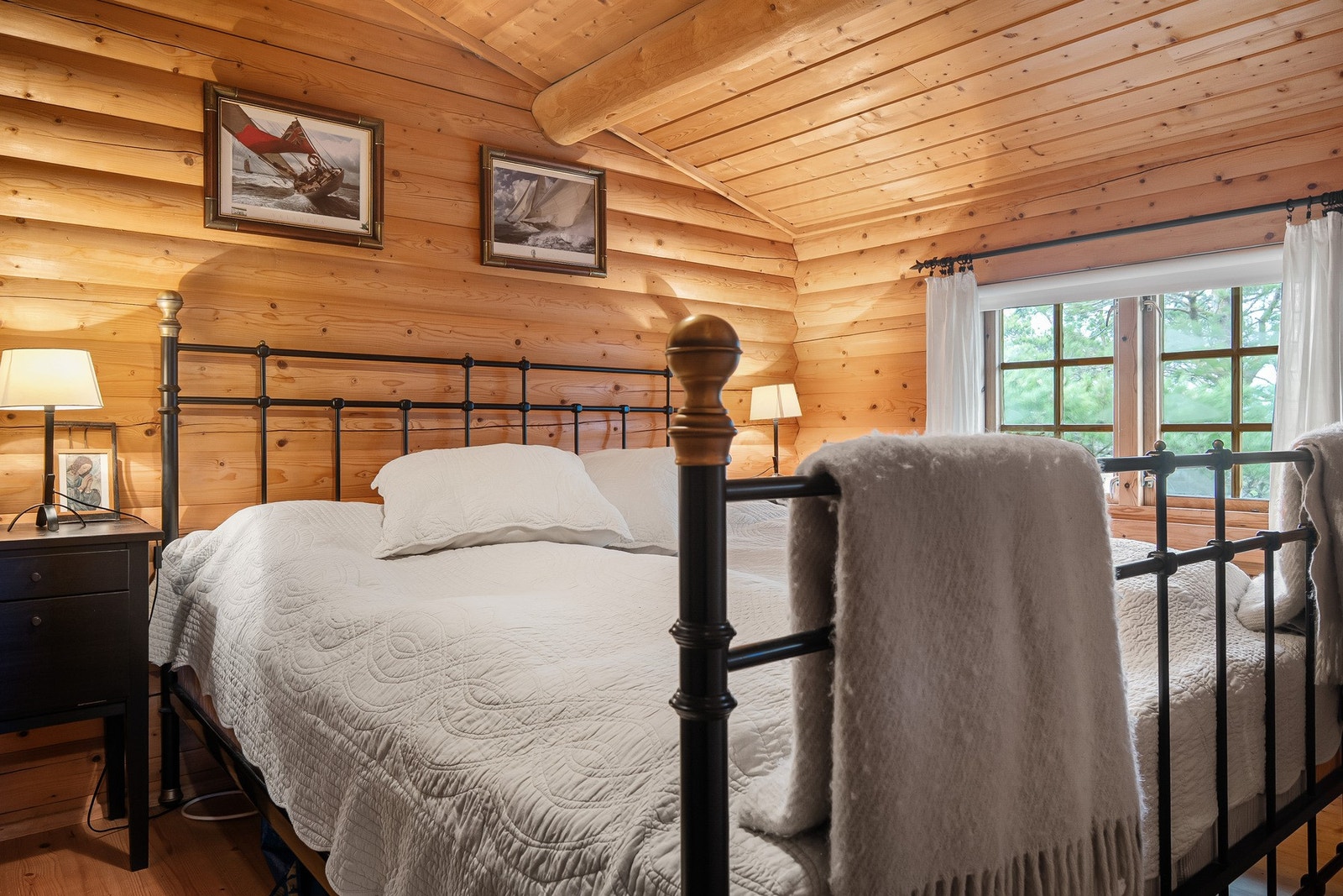 Soverom 1 Galleribilde