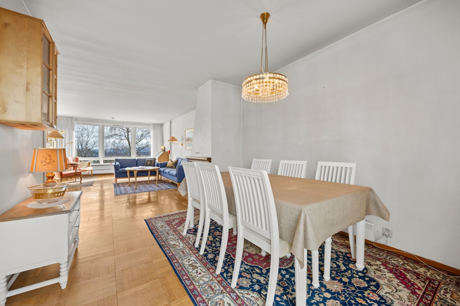 Sett mot stuen Galleribilde