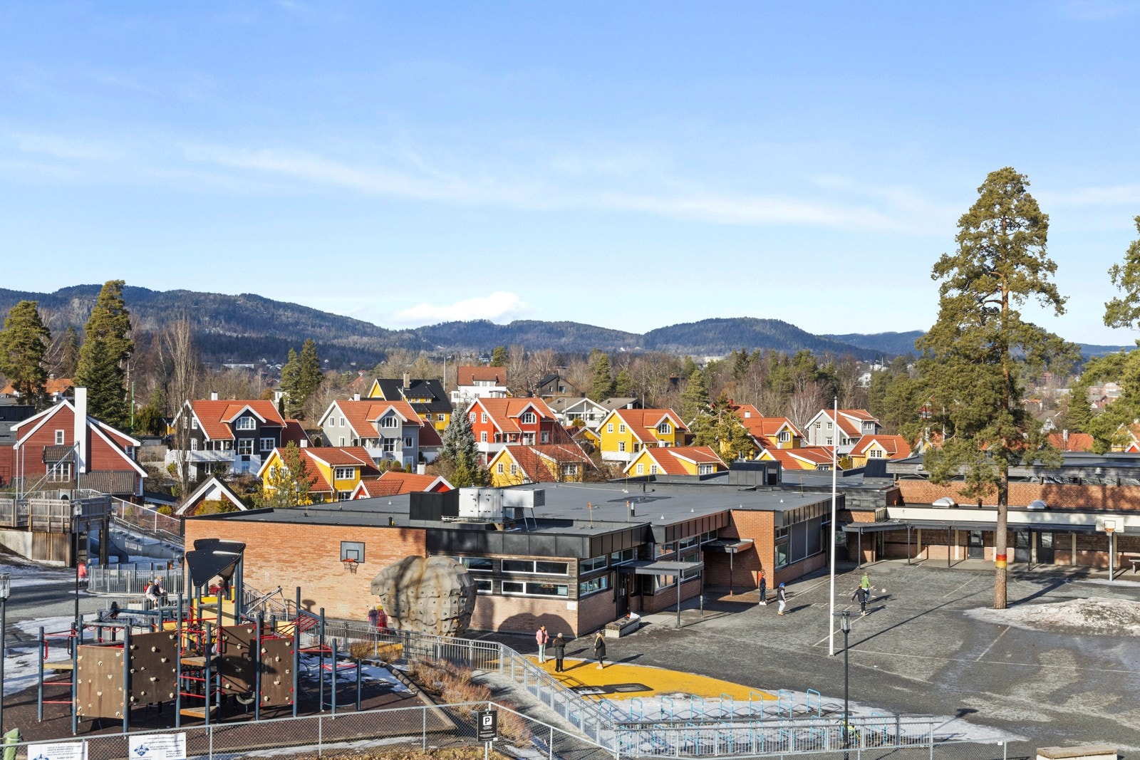 Utsyn mot nærområde Galleribilde