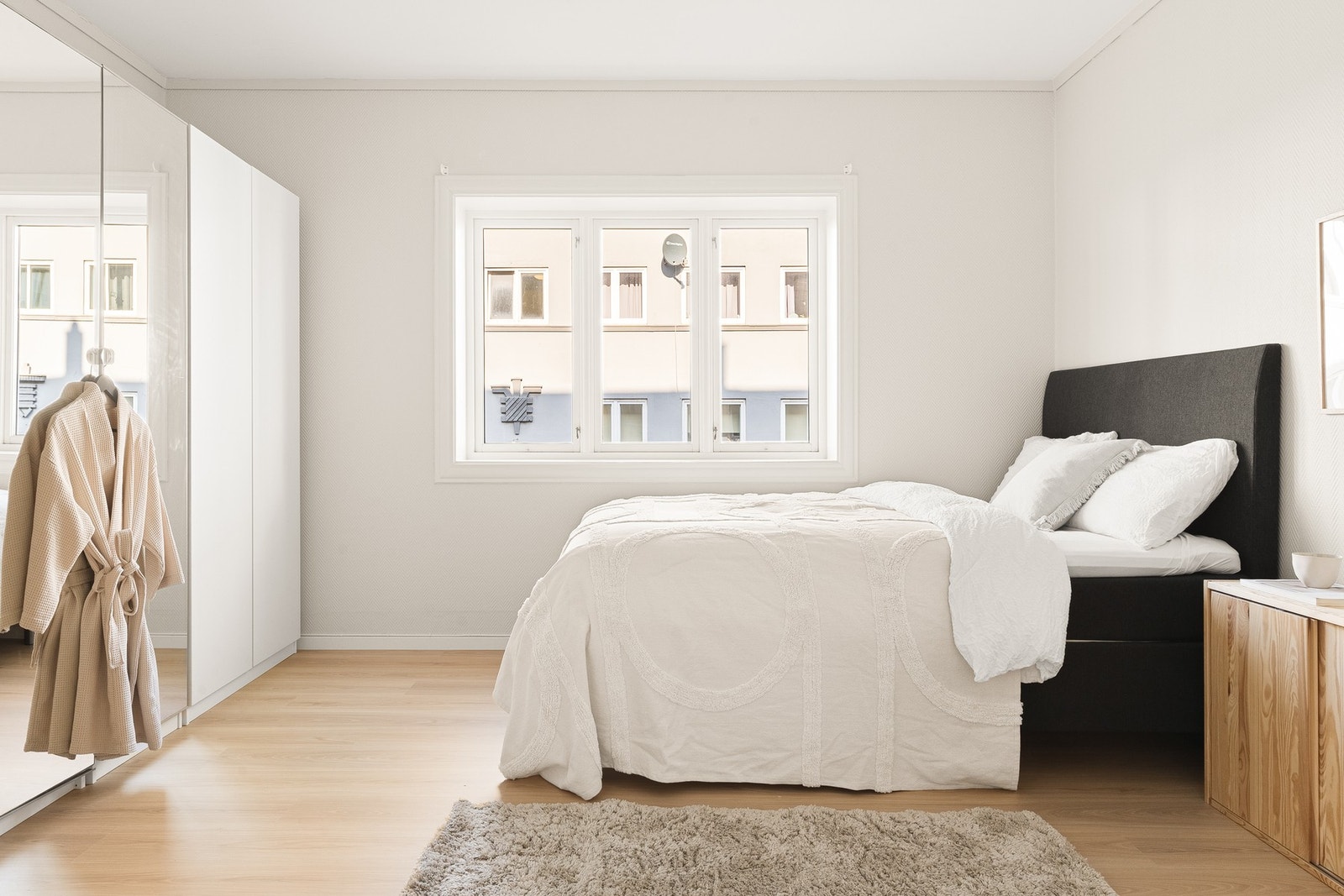 Det andre soverommet er også stort og luftig. Galleribilde