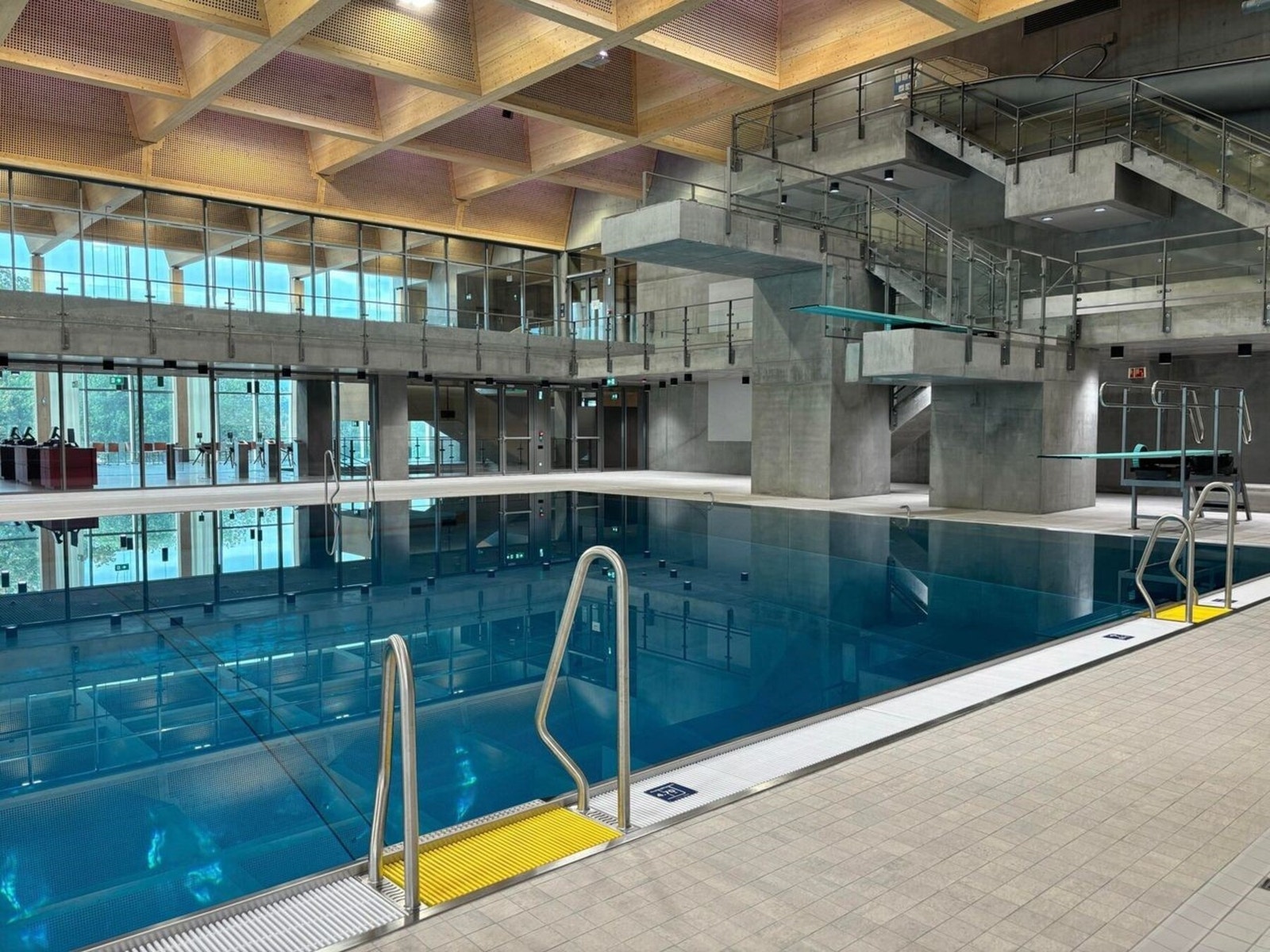 Kort gangavstand fra boligen til Tøyenbadet. Galleribilde