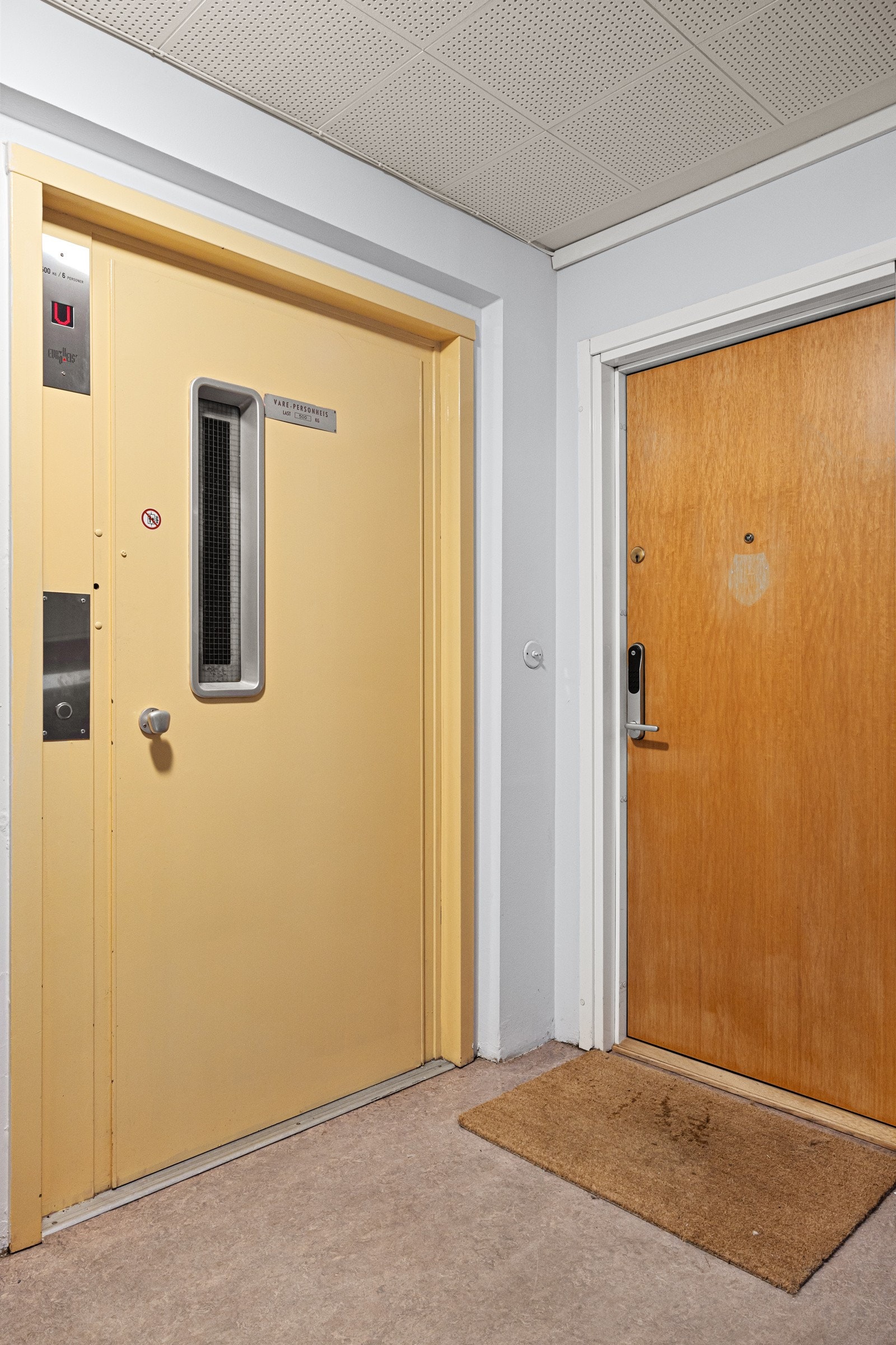 Det er heis i bygget Galleribilde