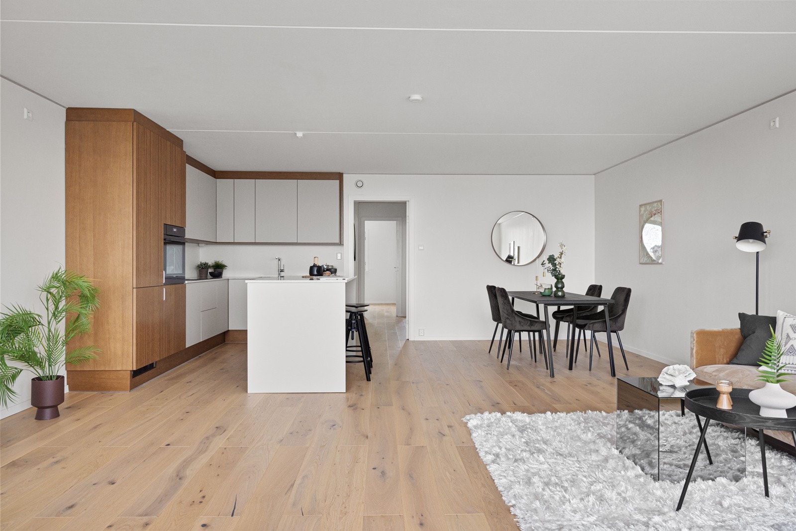 Alle overflater er malt i tidsriktige farger Galleribilde