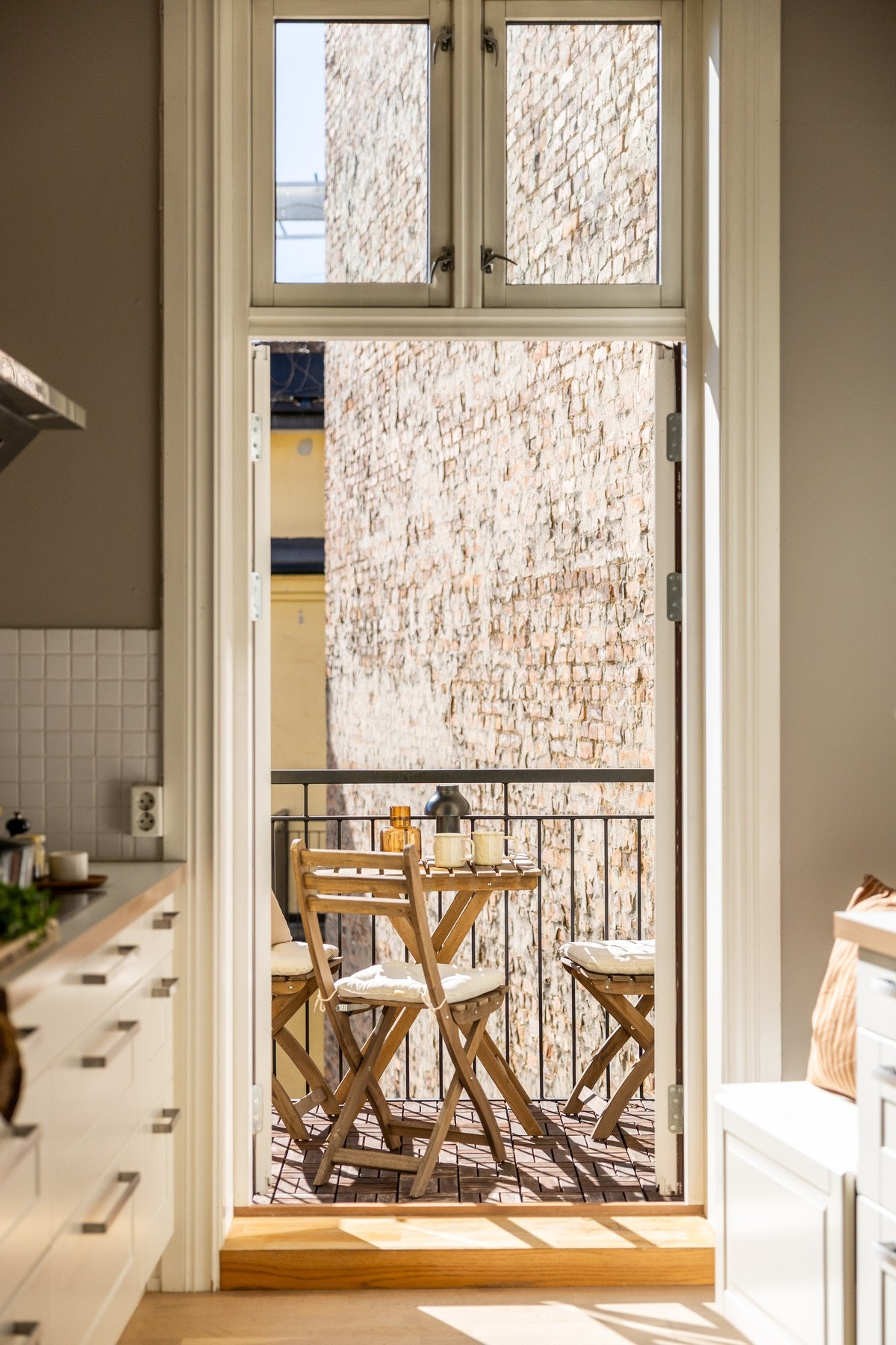 Balkongen er vendt mot rolig bakgård. Galleribilde