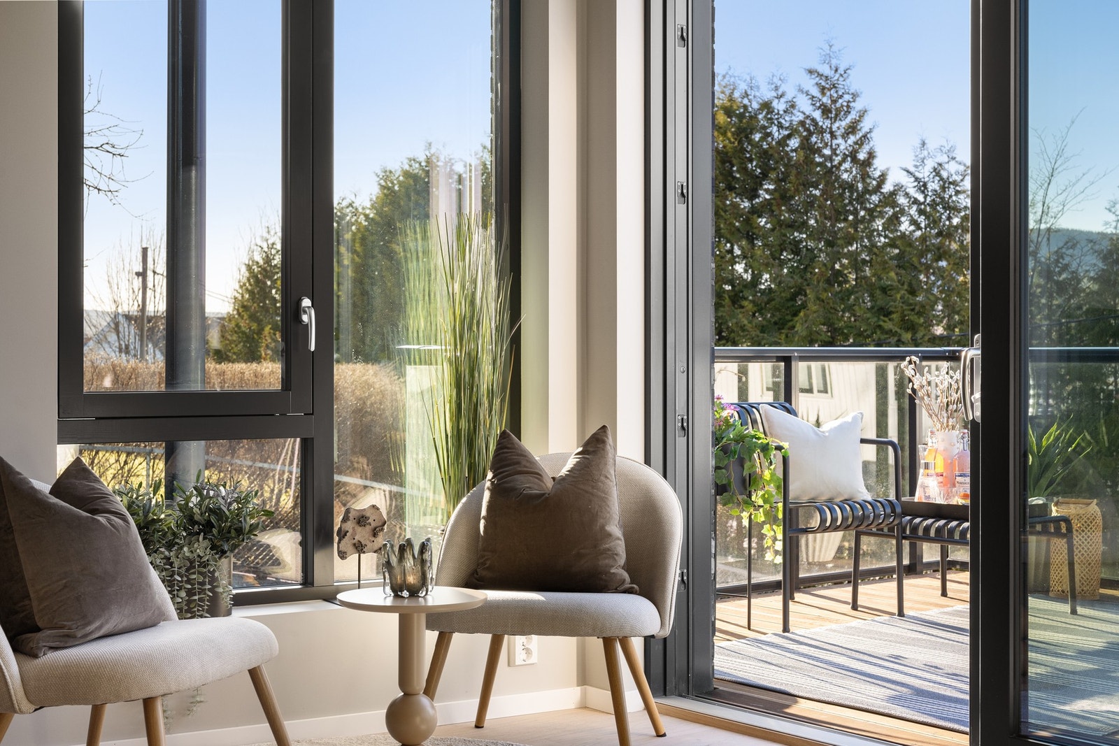 Utgang til terrasseområdet Galleribilde