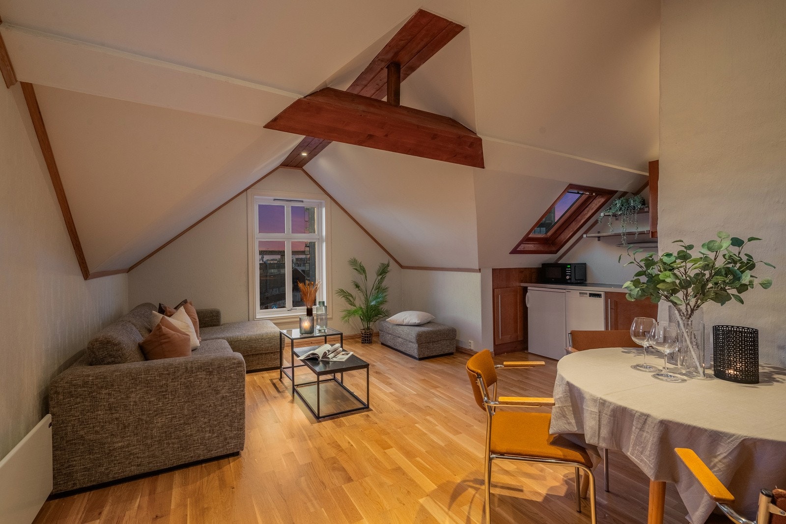 Kveldsbilde - Loft Galleribilde