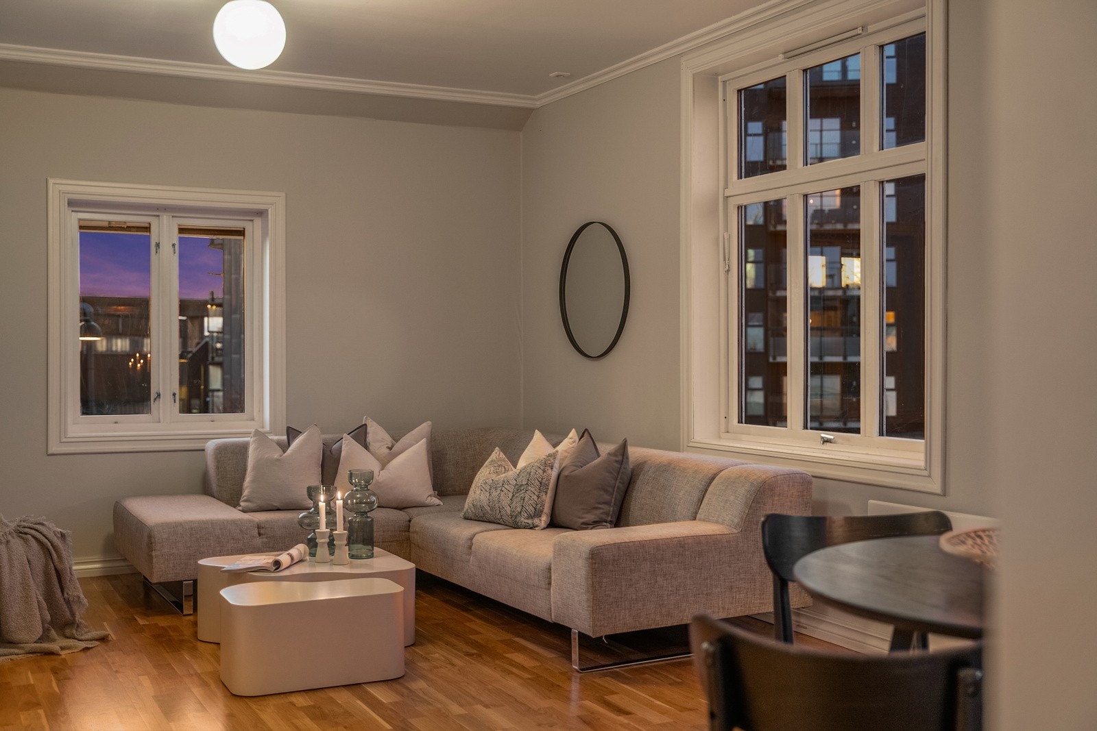 Kveldsbilde - Stue Galleribilde