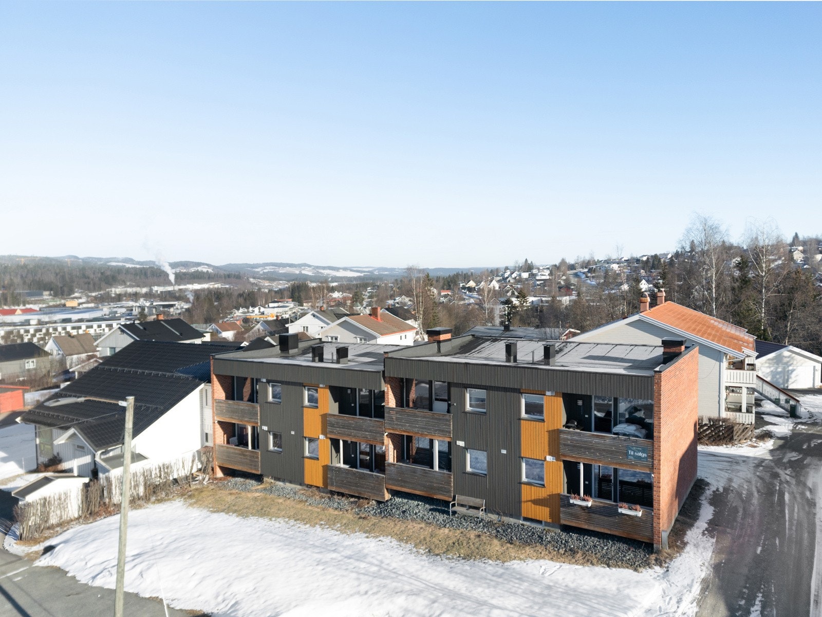 Leiligheten ligger med gangavstand til Raufoss Sentrum og alt du trenger i hverdagen. Galleribilde