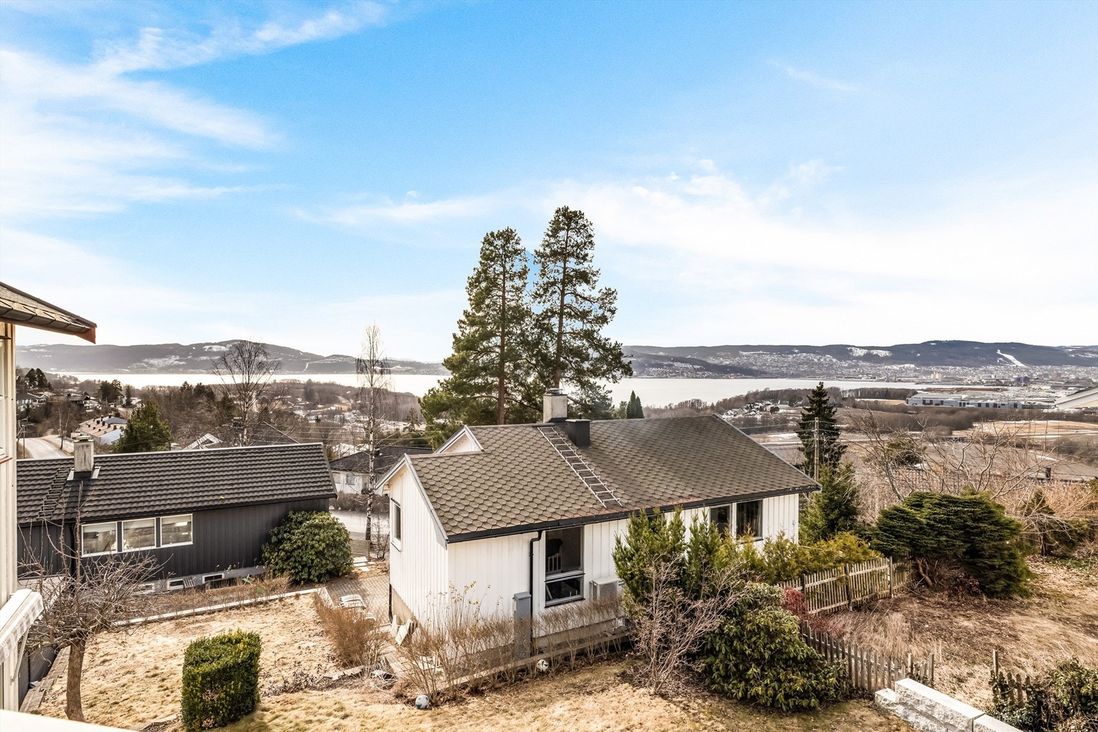 Utsikt - Nærområdet Galleribilde