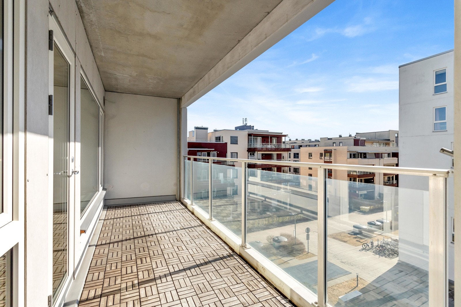 Glimrende lys- og solforhold sommerstid. Galleribilde