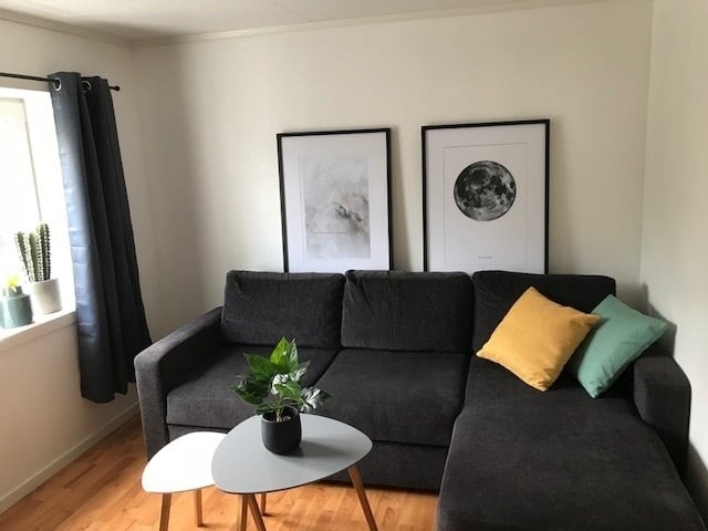 "Soverom 2 / Fleksibelt rom kan brukes som stue eller soverom Galleribilde